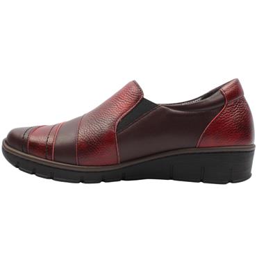 SOFTMODE OLIVE SHOE - BURGUNDY